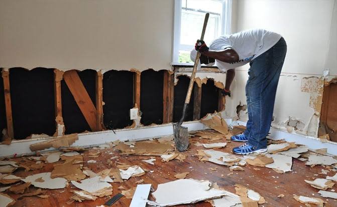 Assessing flood damage after a hurricane